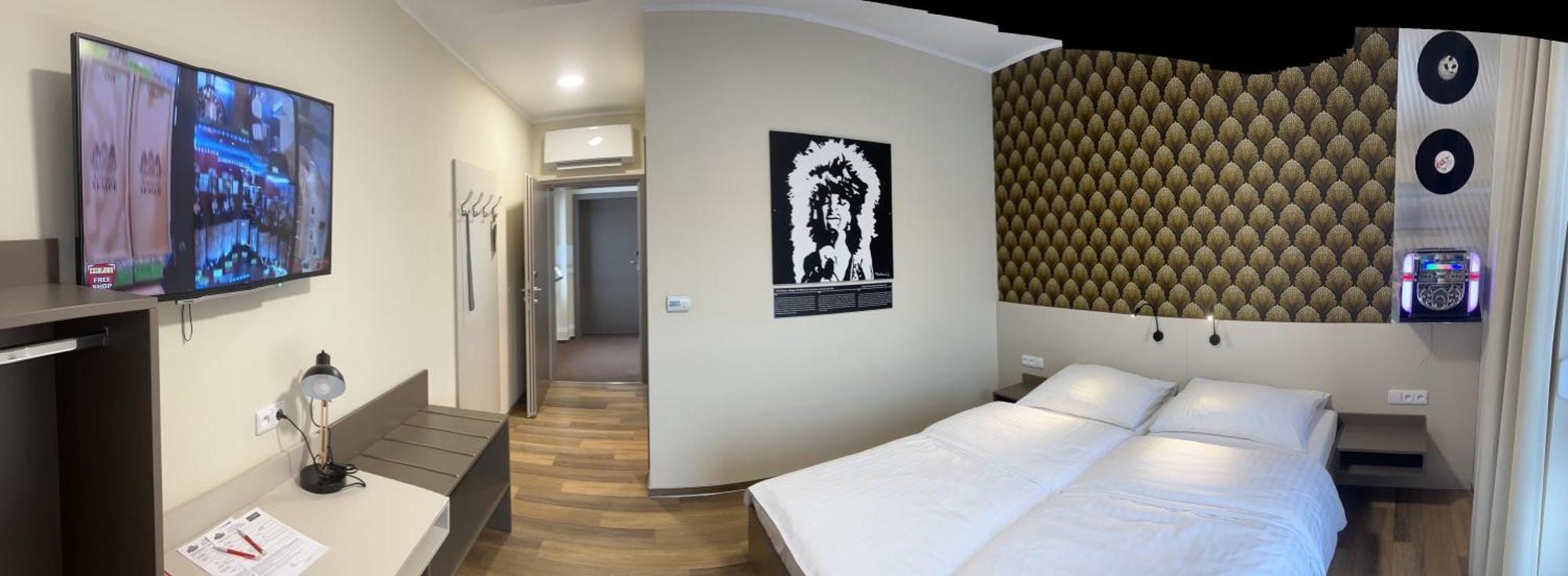 Jukebox Hotel Зноймо Екстер'єр фото